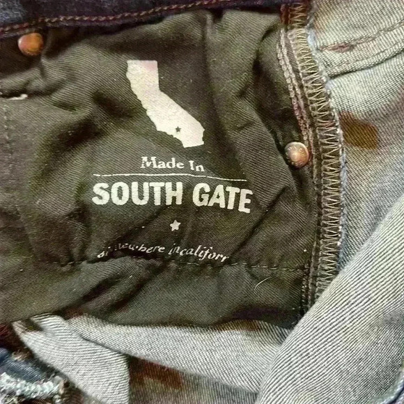 AG Prima Dark Blue Mid Rise Cigarette Women's Jeans Size 26R 29" inseam 8" rise - Picture 7 of 8